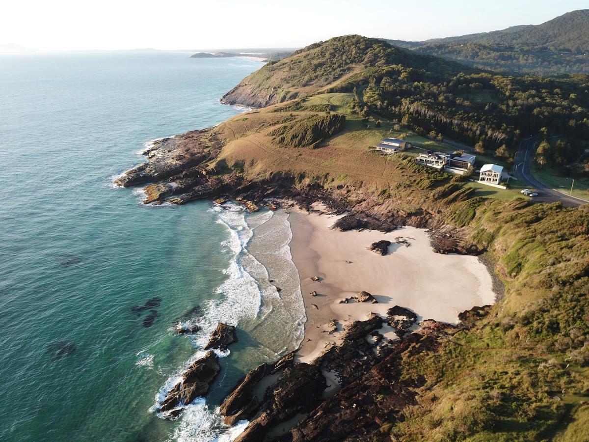 Oceanscape Luxury Beachfront Villas Scotts Head Kültér fotó